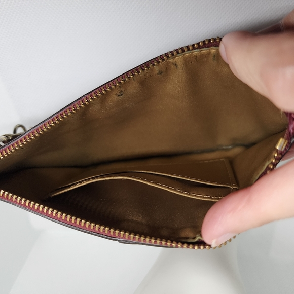 Used Coach red wallet/wristlet - Picture 8 of 9